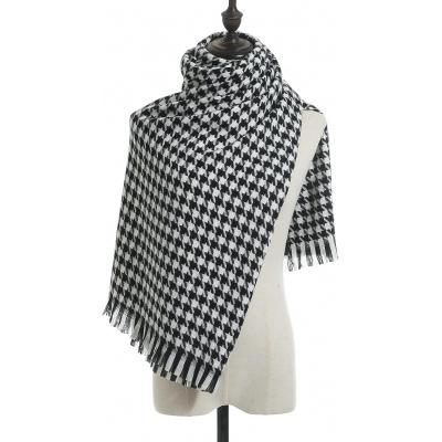 Soft cashmere black and white plaid scarf