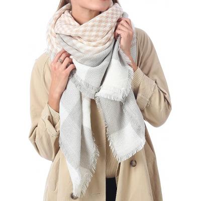 Classic fringe plaid scarf